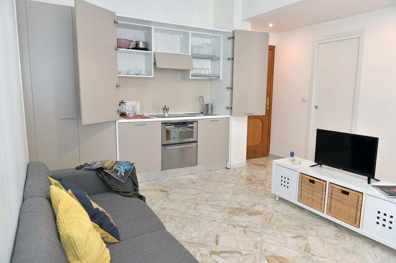 Tizi Apartments Corso Reginna Maiori Buitenkant foto
