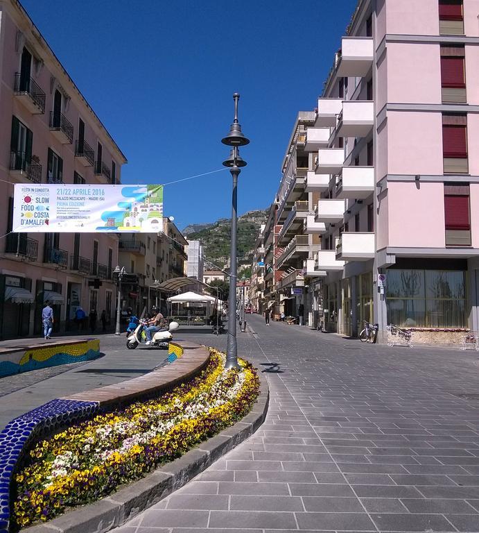 Tizi Apartments Corso Reginna Maiori Buitenkant foto